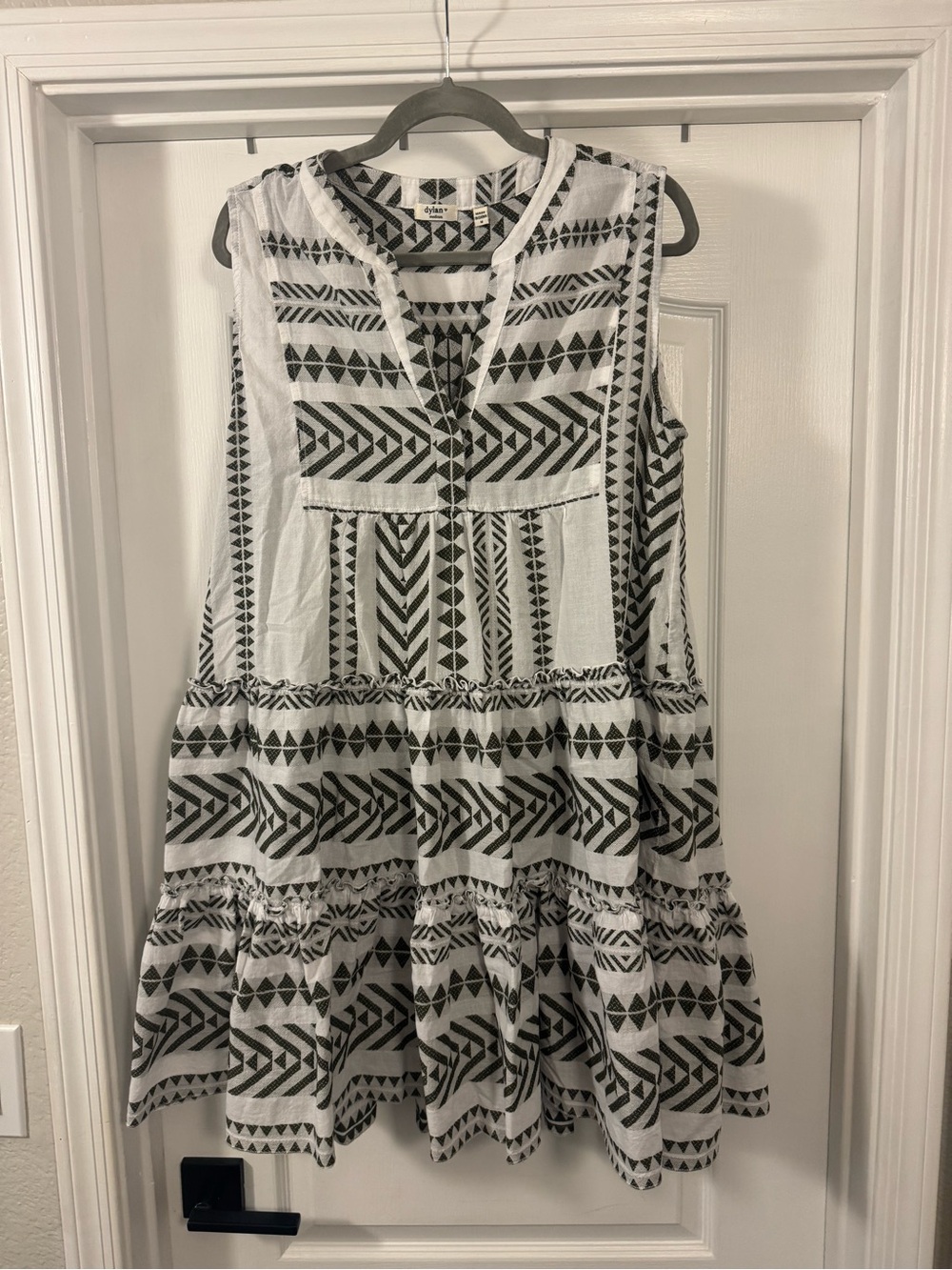 Dylan Alexa Sleeveless Geometric Tiered Mini Dress - Picture 2 of 12